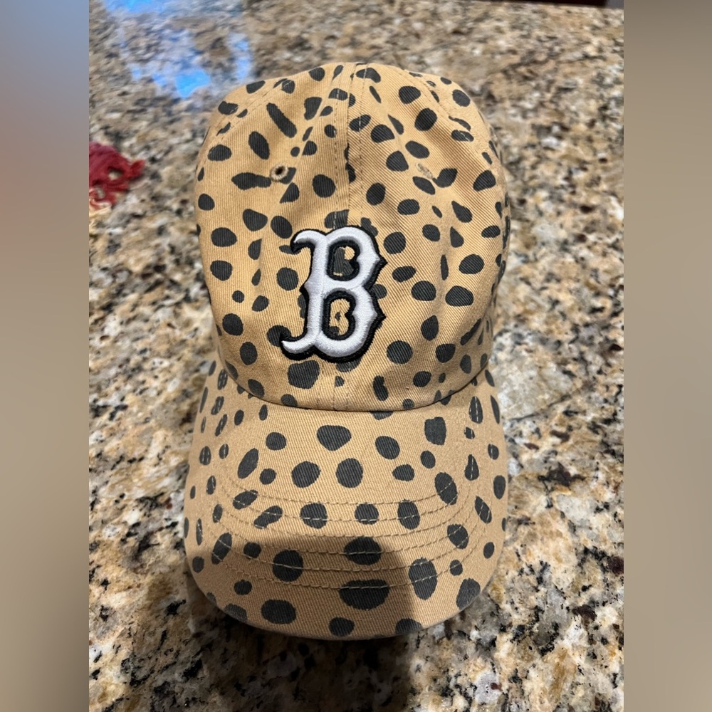 Women’s Red Sox hat